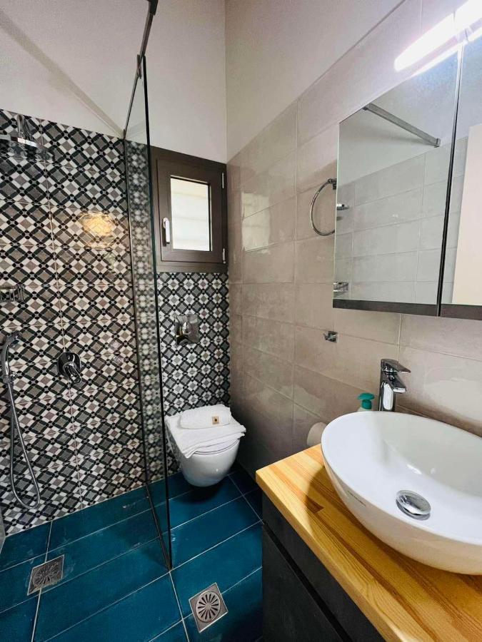 Gargarou Residences Kómboi المظهر الخارجي الصورة