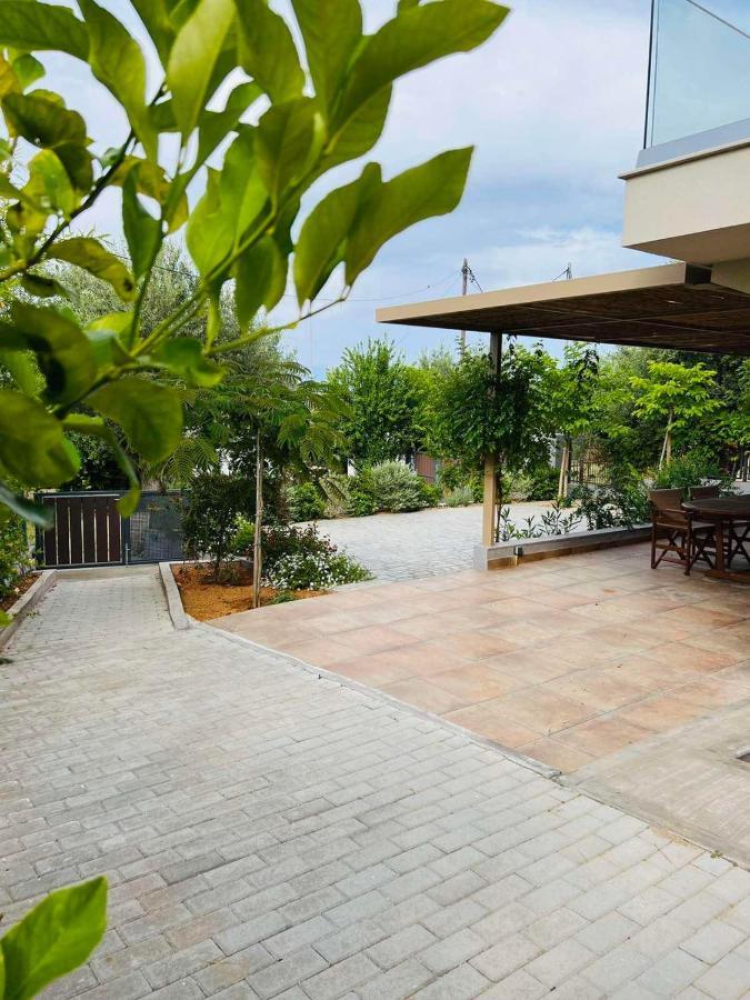 Gargarou Residences Kómboi المظهر الخارجي الصورة